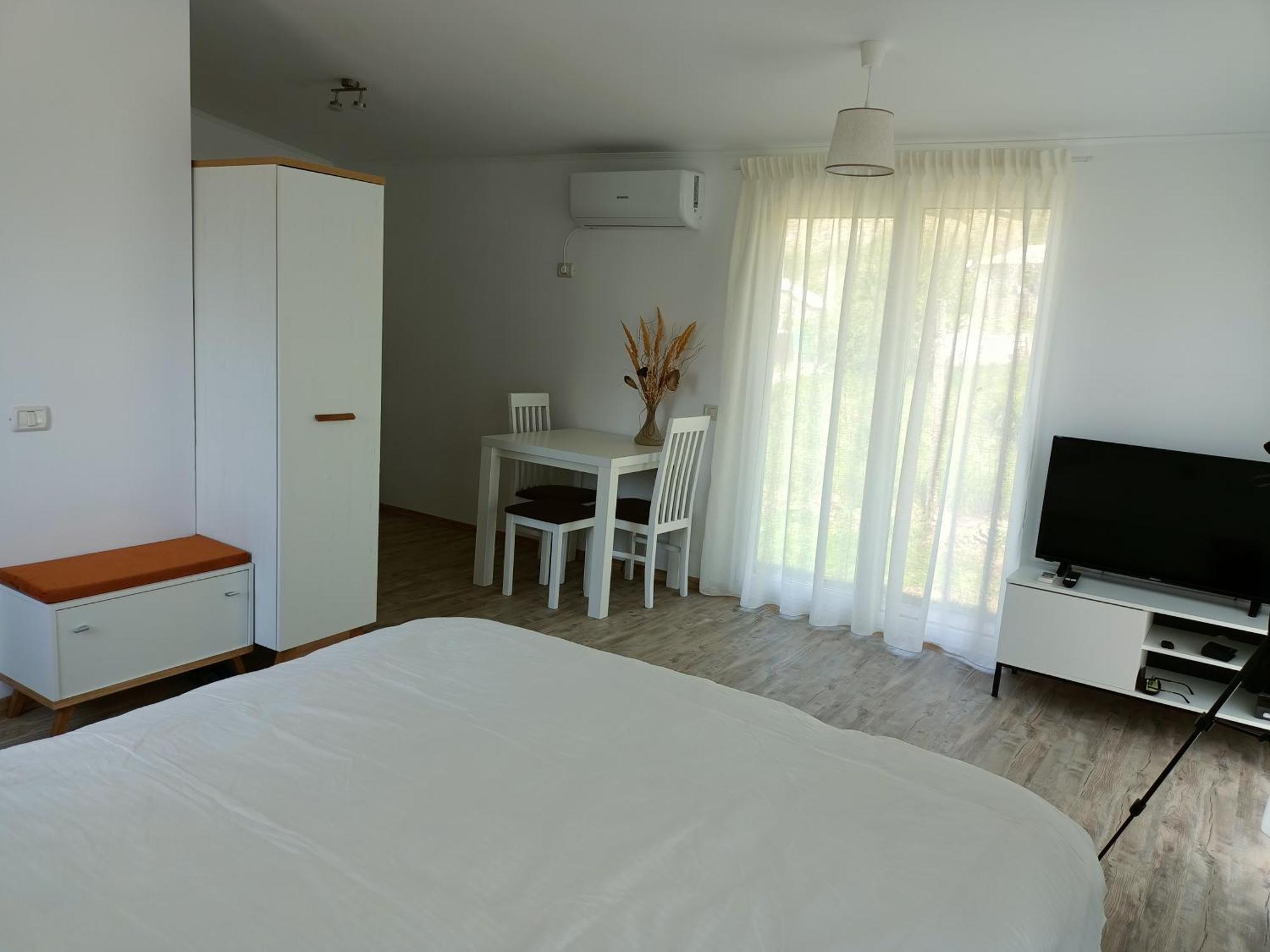 Greci Guesthouse Ngoại thất bức ảnh